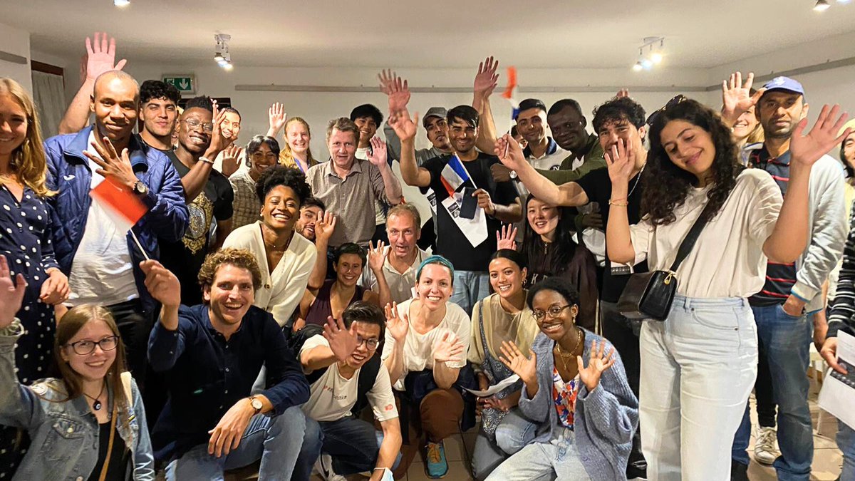 Bienvenue sur le groupe #Meetup Serve the City #Paris ! 🌟 Rejoignez cette #communauté engagée qui se consacre au #service simple et sincère. Offrez vos talents pour aider la #communauté. Consultez les événements à venir et engagez-vous dès maintenant ! meetu.ps/3qxNkp