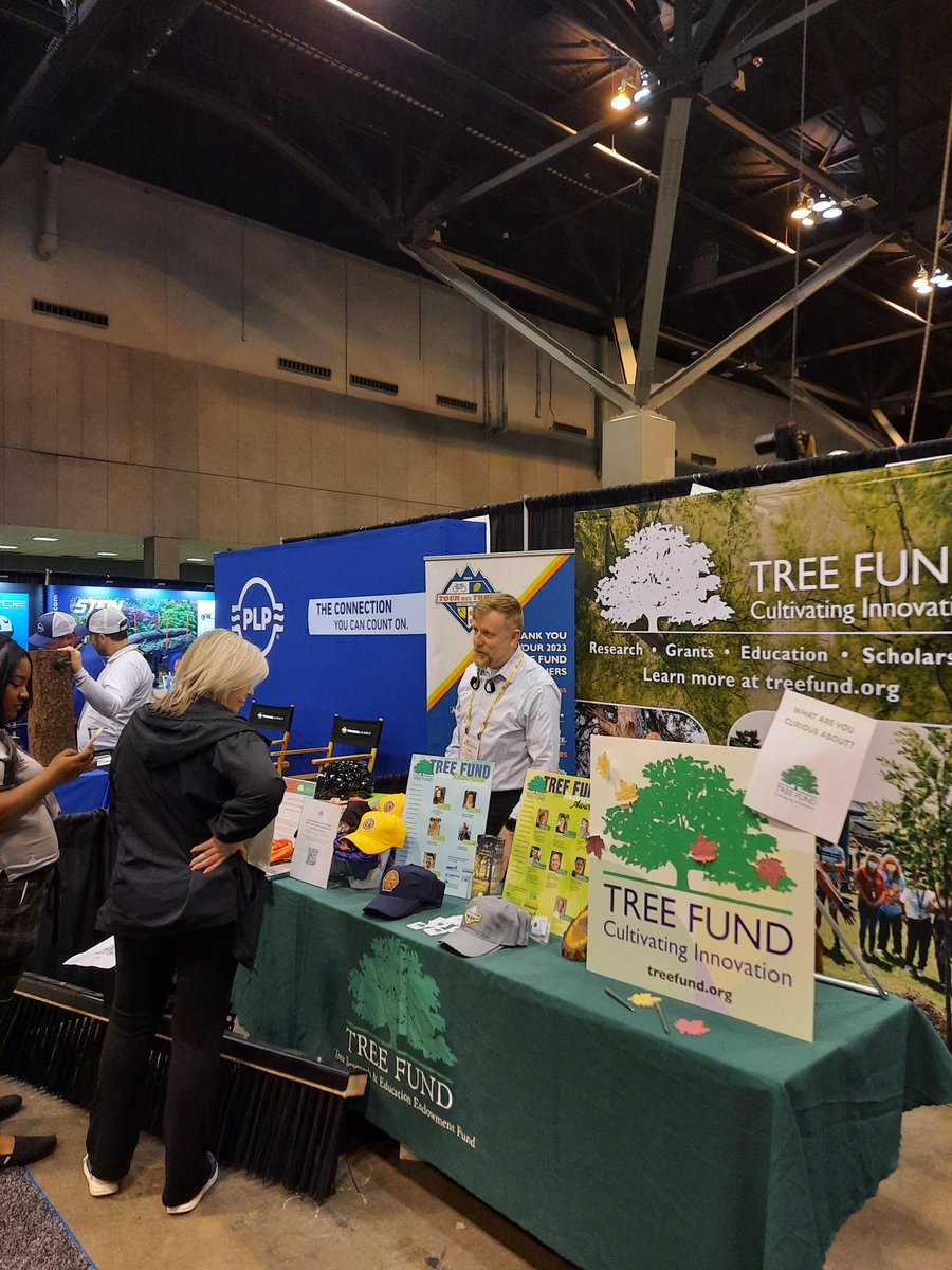 Having a great time meeting with tree care professionals from all over at the TCIA Expo. Stop by our booth in the 200 aisle. 

Thank you to @branchmanager for donating a rake for our raffle. $20 per ticket. Drawing at 9am on Saturday.