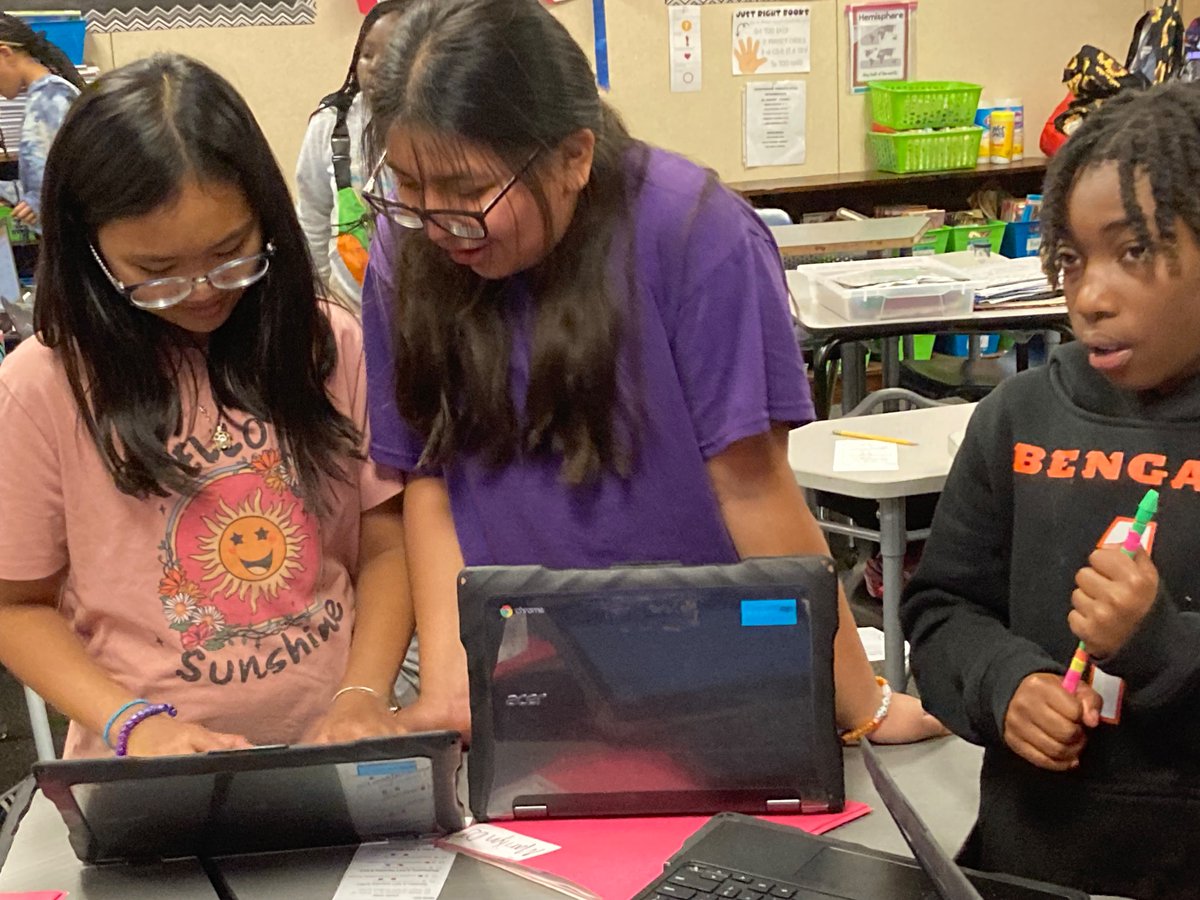 Tricia Paugstat tweet media