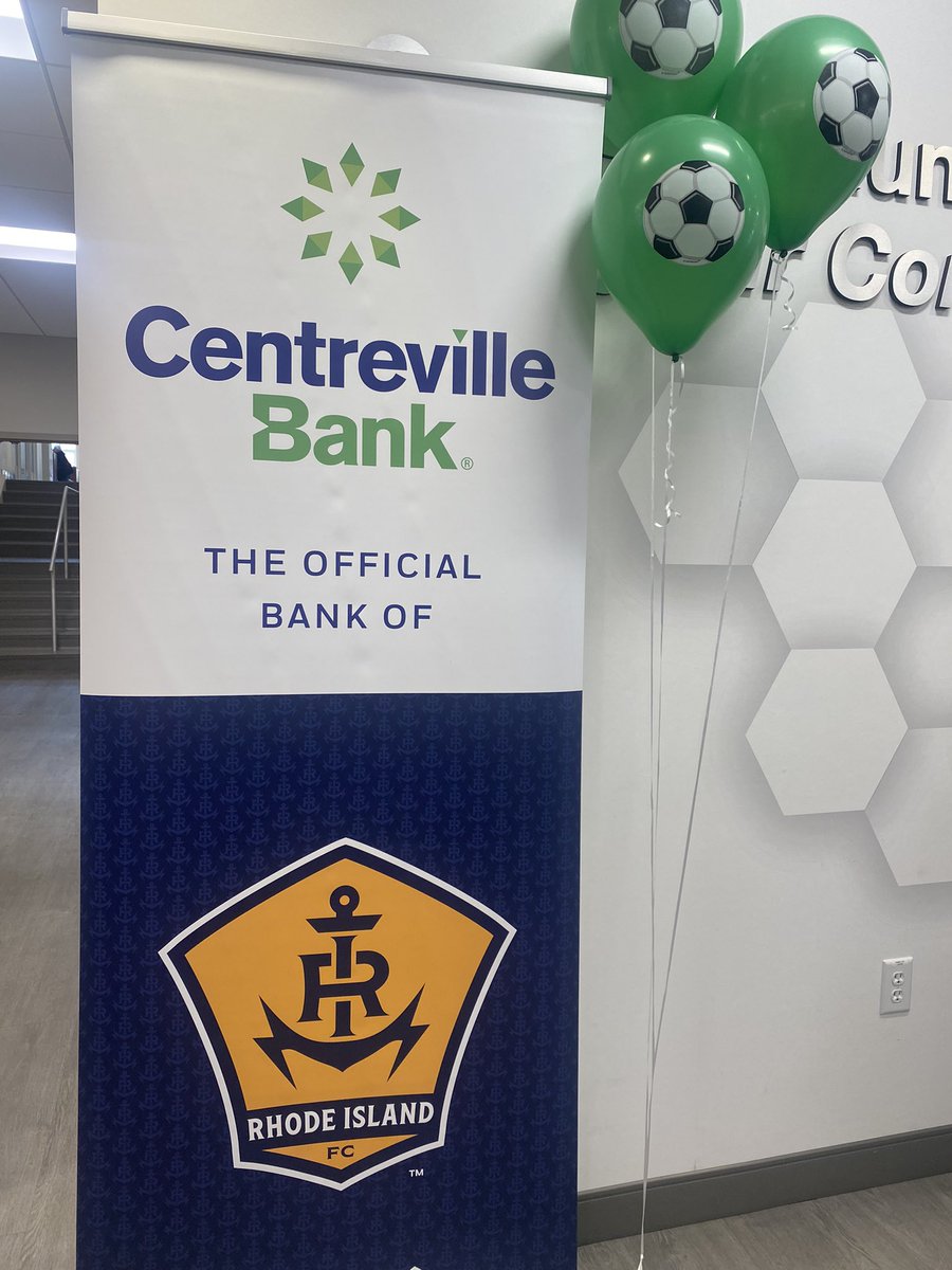 PAOLAinRI's tweet photo. Some new friends came to visit us today!  Very excited to join @RhodeIslandFC as the club’s official banking partner. ⚽️⚓️⚽️. Mi gente vamos a jugar fútbol. Let’s go!! #Wickedgoodsoccer #Centrevillebank https://t.co/R7M0yS64v6