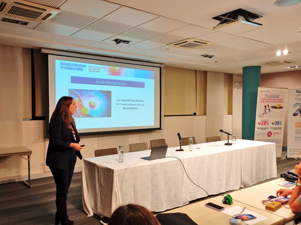 carprimur's tweet photo. 💎Magnificas sesiones con un enfoque eminentemente practico y 🎲 gamificación final con la que todos hemos disfrutado 😊

✅️Muchas gracias por vuestra implicación compañeros!!

@pedrofb1986 @FcaMariamf @CristinaGlezCan Isabel Peral https://t.co/1VJO8QTU4M