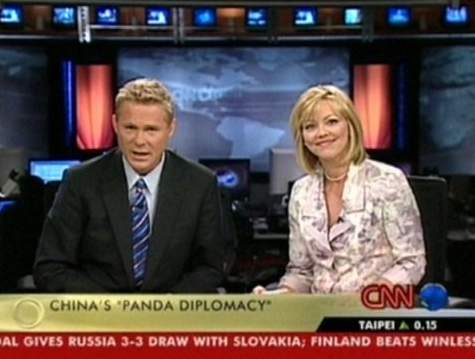 radosko's tweet photo. @rosemaryCNN @CNN Your World Today #cnn #cnncenter @holmescnn @richardquest @ClancyReports https://t.co/ASeUZj0DeY