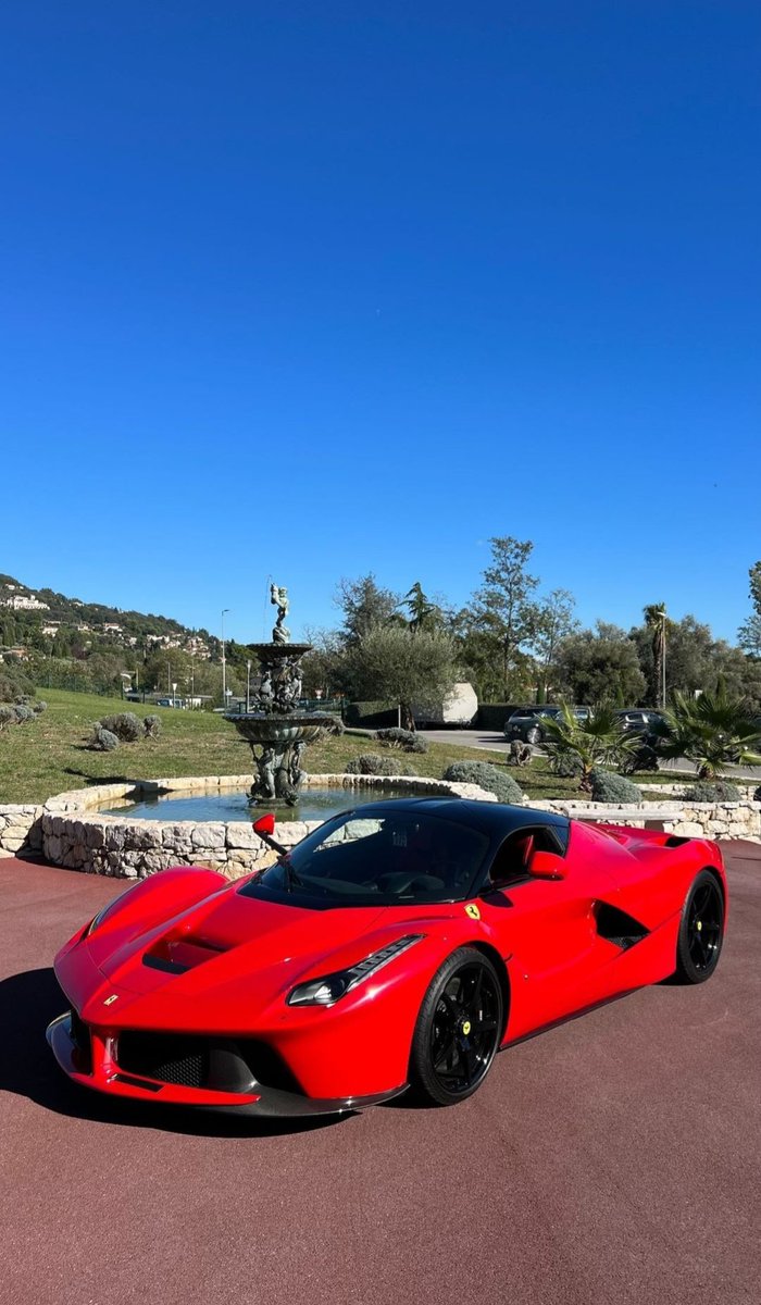 auto_nathan's tweet photo. Ferrari LaFerrari  ❤️❤️ https://t.co/Mvx7ra3PuU