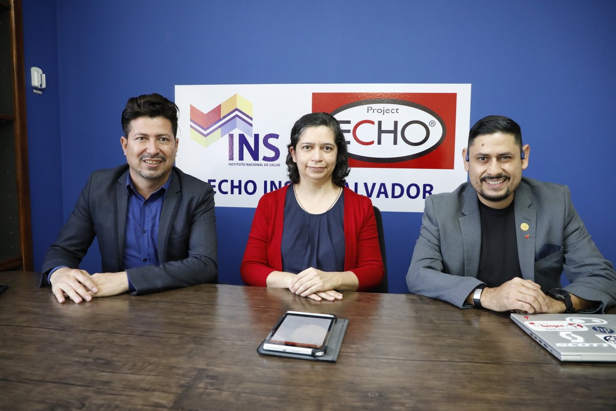 Indicaciones y uso de Hemocomponentes en transfusiones de urgencia, fue el tema presentado en Tele ECHO del Programa de Bancos de Sangre: por los profesionales, Dra. Claudia Galdámez; Lic. Jaime Alfaro y Dr. Ricardo Santamaría, Coordinador Nacional de la Red de Bancos de Sangre.