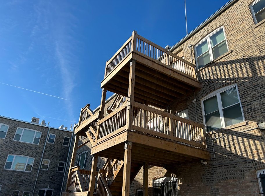 ChicagoDOH's tweet photo. Congrats @AJPatton10 @LISCChicago @MooreforIL & others on the renovation of a housing development along the 79th St. corridor in #AuburnGresham. With $500,000 from DOH, the project features 28 affordable, high-efficiency units. Learn more: https://t.co/EMhYLRGUn3 https://t.co/ThSVFxUE8J