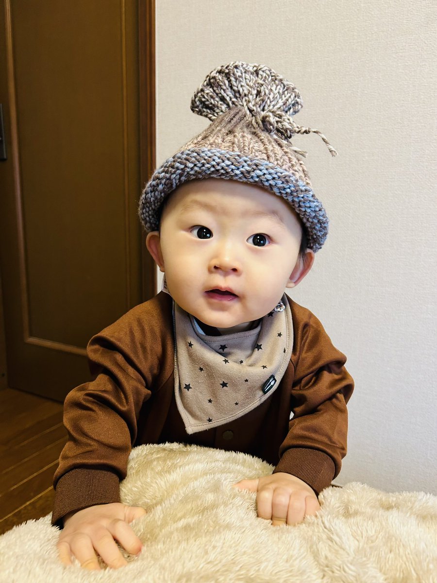 お久しぶりでち👶🏻💕
にゃんこパイセンと鬼ごっこ😀
何故かいつも鬼になってしまう💦

#ボーギー
#ちっちゃん
#ちょっちゃん
#ちゃぼちゃん
#おちゅる先生