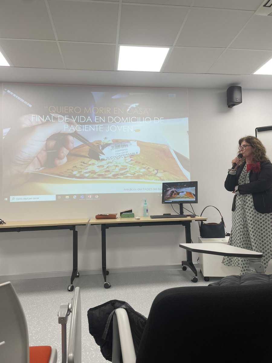 El miércoles el Equipo PADES de Martorell con <a href="/ines_maite/">Maite Pérez Inés</a> y <a href="/felipe_867/">Felipe Villacís Stacey</a>. Presentaron un caso en conjunto con los compañeros de <a href="/ICO_oncologia/">Institut Català d'Oncologia</a> Paliativos LH, con <a href="/caita667/">Claudia Cruz</a> y <a href="/SerranoGala/">Gala Serrano</a>.

Gran trabajo, grandes equipos, paciente única y tremenda familia!!