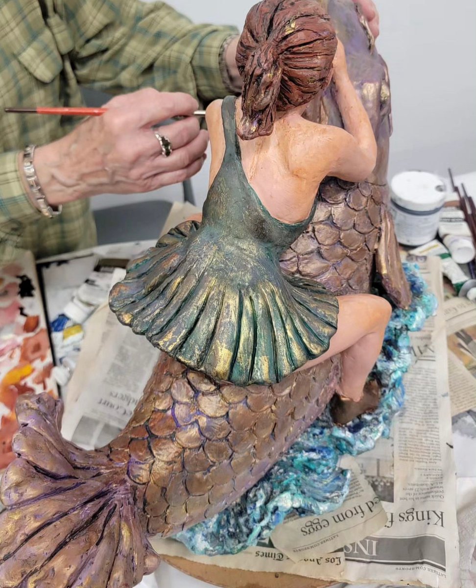 It’s been a week since our 14th Annual Art Walk and we’re still overjoyed with the love and community support you all have shown the artists this month. 
#artwalk #SupportArtists #SupportLocalArtists #artwork #artwalk #artist #inglewood #artgallery #artcurator