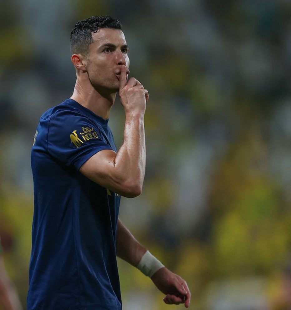 jlaad5's tweet photo. #CR7 الجائع لتكسير وحصد الأرقام طوال مسيرته وفي مواسمه الأخيرة يجمع الأرقام وكأنه في بدايته ..

- هدّاف دوري روشن السعودي
- هدّاف كأس الملك سلمان للأندية العربية
- هدّاف التصفيات المؤهلة لليورو 

ماشاء الله على شغف الدون ! https://t.co/xogiI63vWr