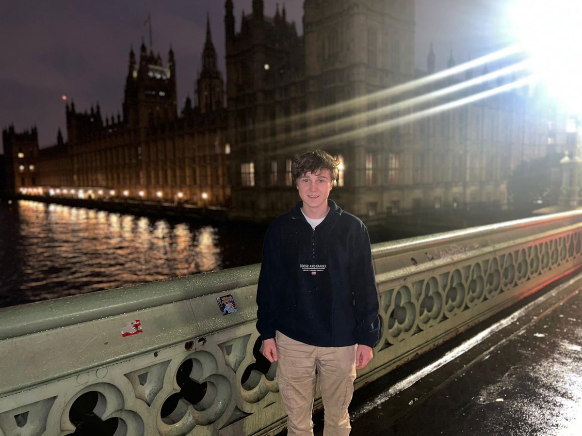 Katrina Perry tweet media