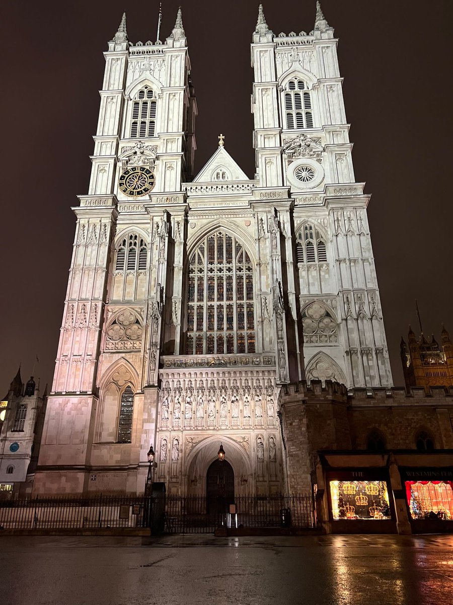 Katrina Perry tweet media