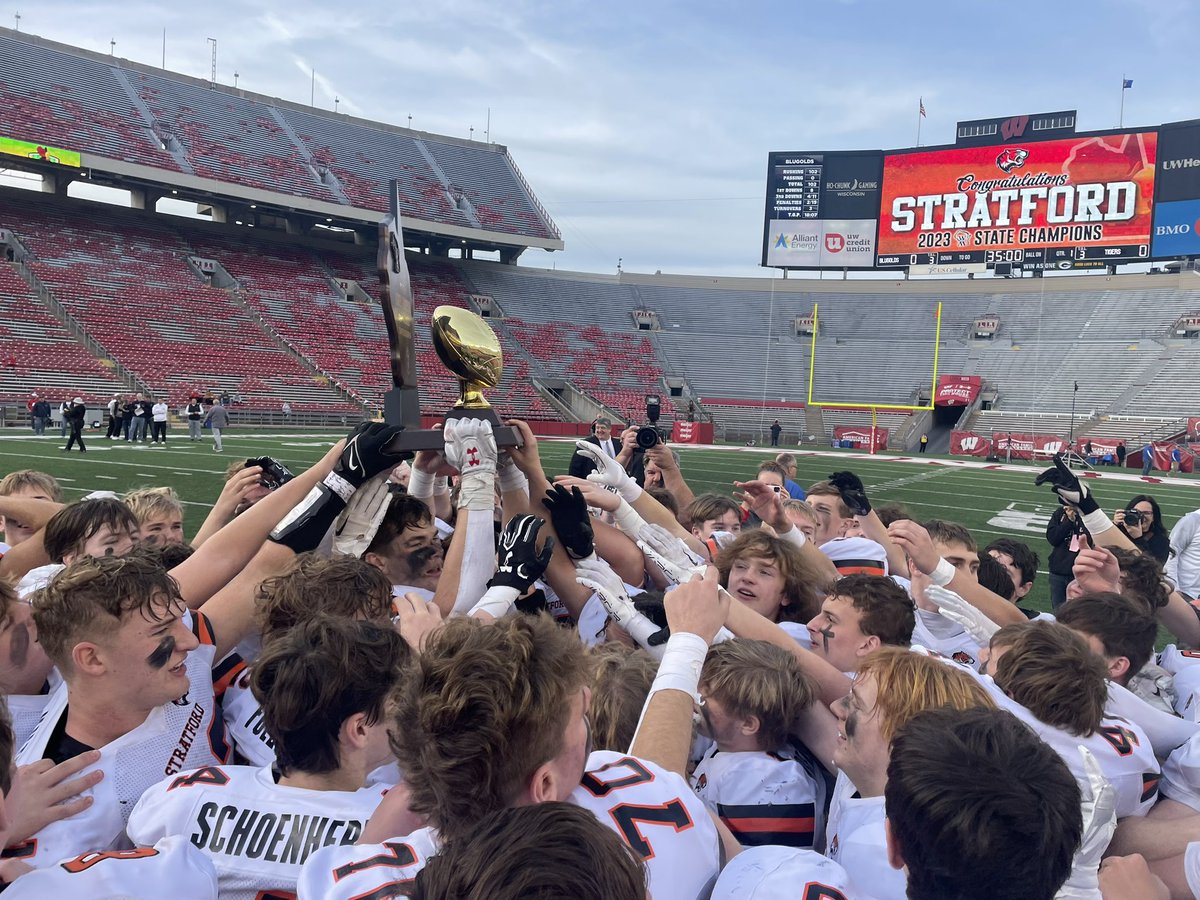 Back-to-back state champs! <a href="/StratfordFB/">Stratford Football 🐅</a>