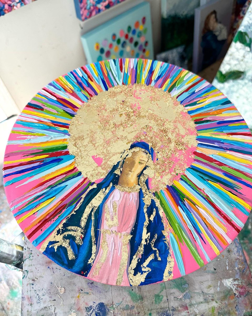 Just dropped! New Hail Mary paintings with pop artist Megan Coonelly annmariecoolick.com/new-hail-mary-… #HailMary #texturedart #oilpainter