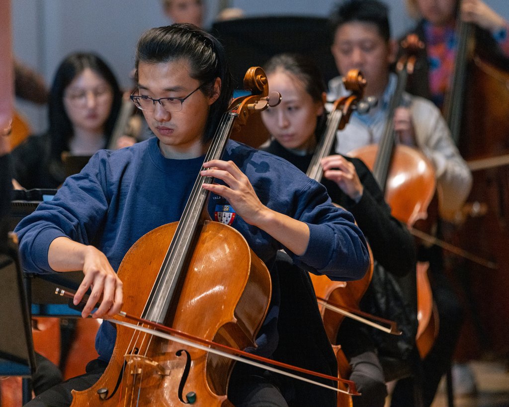 yalemusic's tweet photo. We recently watched conductor Sam Hollister '18BA '28DMA and the Yale Philharmonia rehearse Valerie Coleman's "Umoja: Anthem of Unity." Join us tonight for the orchestra's performance of that work and music by Adolphus Hailstork and Joan Tower! https://t.co/nbfkdp3ZPA https://t.co/zDPzt1gtfz