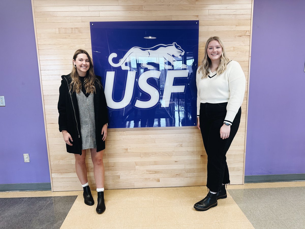 USF_Vessel's tweet photo. Our TV Production class had a great visit this week from Kaitlyn Kumm and Renae Vinzant from @TheSampsonHouse !  Thank you so much for sharing your experience and all the full service marketing work The Sampson House does in South Dakota! #thesampsonhouse #UniversityofSiouxFalls https://t.co/sTF79Bq4HF