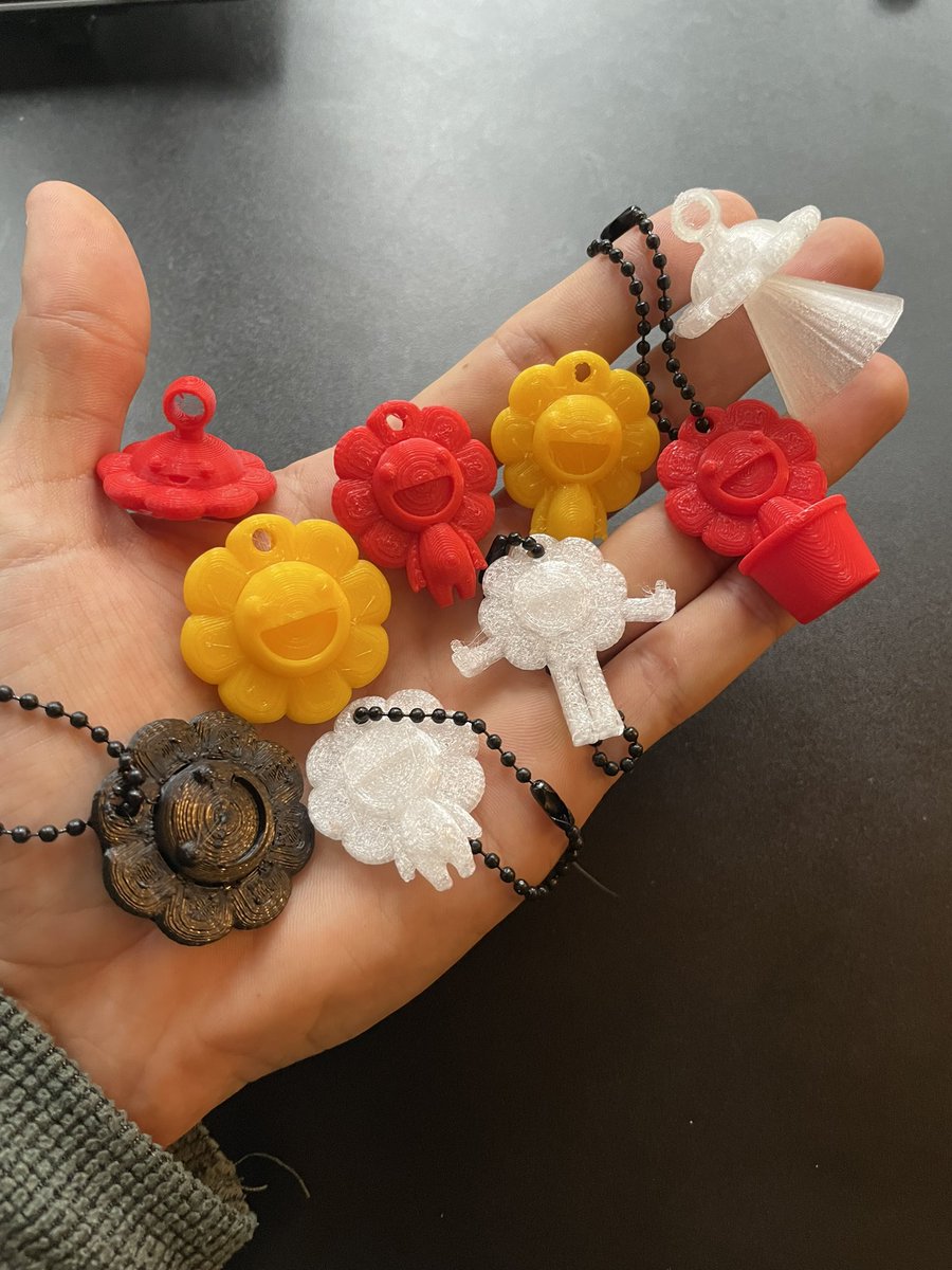 ItsPlaneterry's tweet photo. Murakami inspired charms: 

-Flower UFO

-Flower Bot 

-Flower Pot Buddy 

-Flower Hugs

-Happy Flowers https://t.co/Qms4BxLjKq
