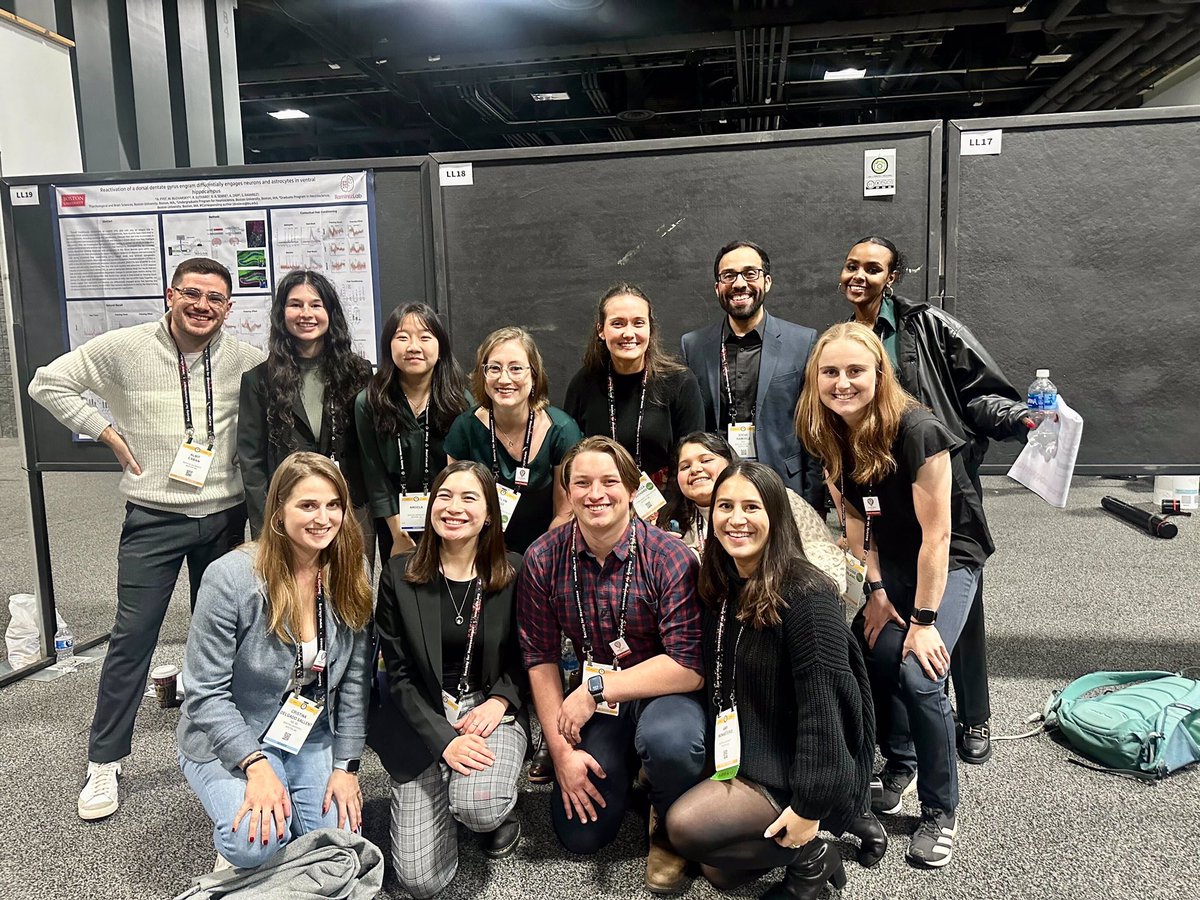 BU_MDPhD's tweet photo. @isaacfalconer _ @SamCalderazzo with her @bu_cte lab mate, @heloise_leblanc with the Ramirez group, and @been_snyder with the Medalla Lab #SfN2023 https://t.co/CtcFdGpTVH