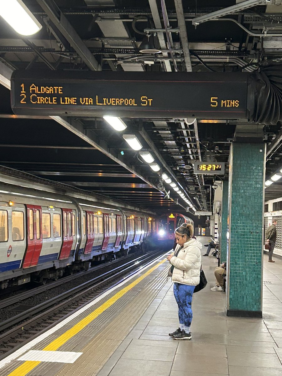 Lance Sandle tweet media