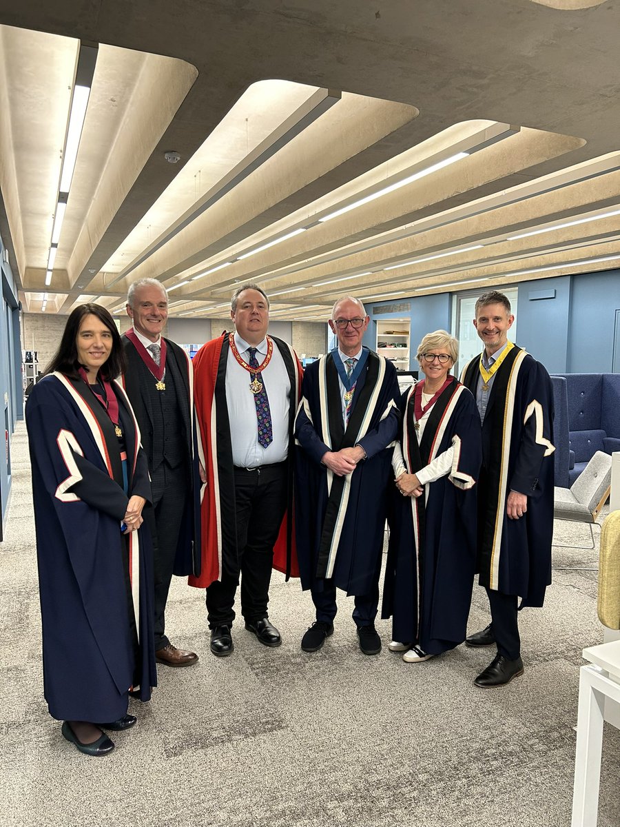 Lance Sandle tweet media