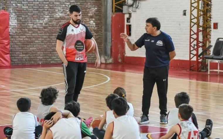 marcapersonalsf's tweet photo. Santa Rosa se apresta para vivir la segunda edición del Campus Kids, con la presencia del prestigioso Silvio Barrionuevo 

https://t.co/UGYzf6eGj5 https://t.co/cZvNkB0lwW