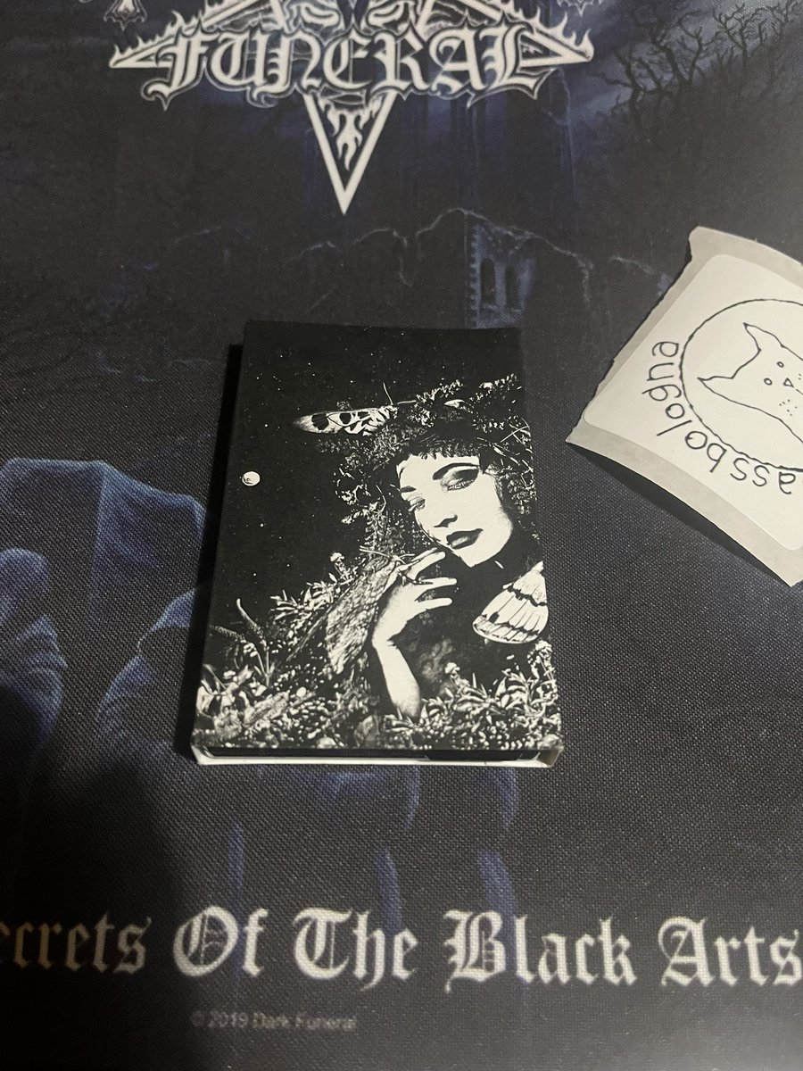 The Eating Cave tweet media