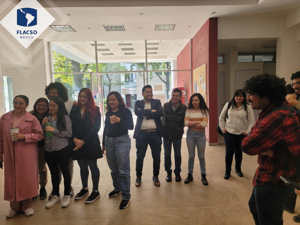 FlacsoMx's tweet photo. Brayan Stick Villalba Moreno, estudiante de la #MGAP, fue elegido como representante titular y Dafne Diaz Lira, estudiante de la #MPYD, como representante suplente, de acuerdo con los resultados de la elección de la representación estudiantil de #FLACSOMéxico 2023.
¡Felicidades! https://t.co/yGYY6Lqgz1
