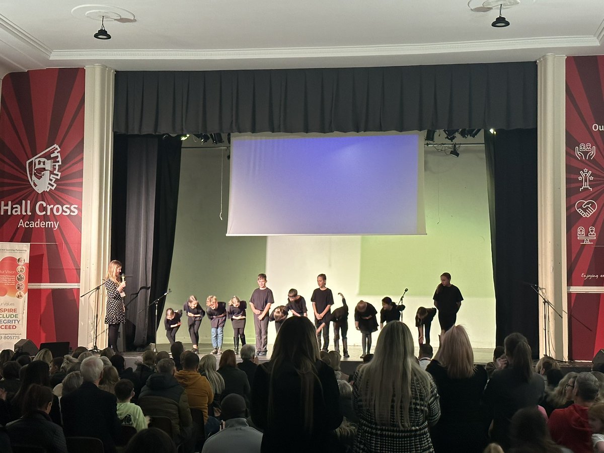 ElpRosedale's tweet photo. Rosedale’s Y6 taking a bow after a truly emotional performance at this evening’s @ExceedLP Social Justice event, alongside our Trust schools! https://t.co/ChLcCy6Tlc