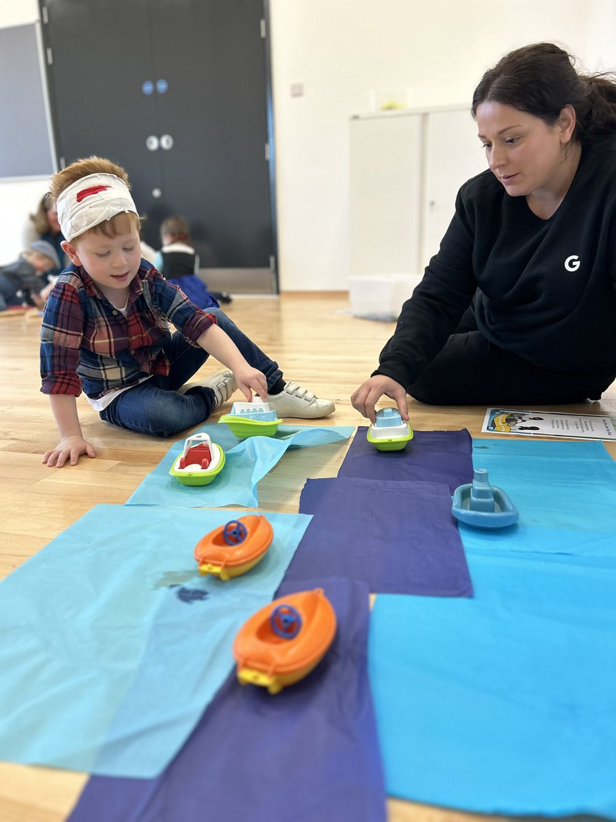Greenscreening, dressing up, stay and play, a visit to the museum for a mouse hunt. 
Nursery rhyme week has been action packed and it’s not finished yet!