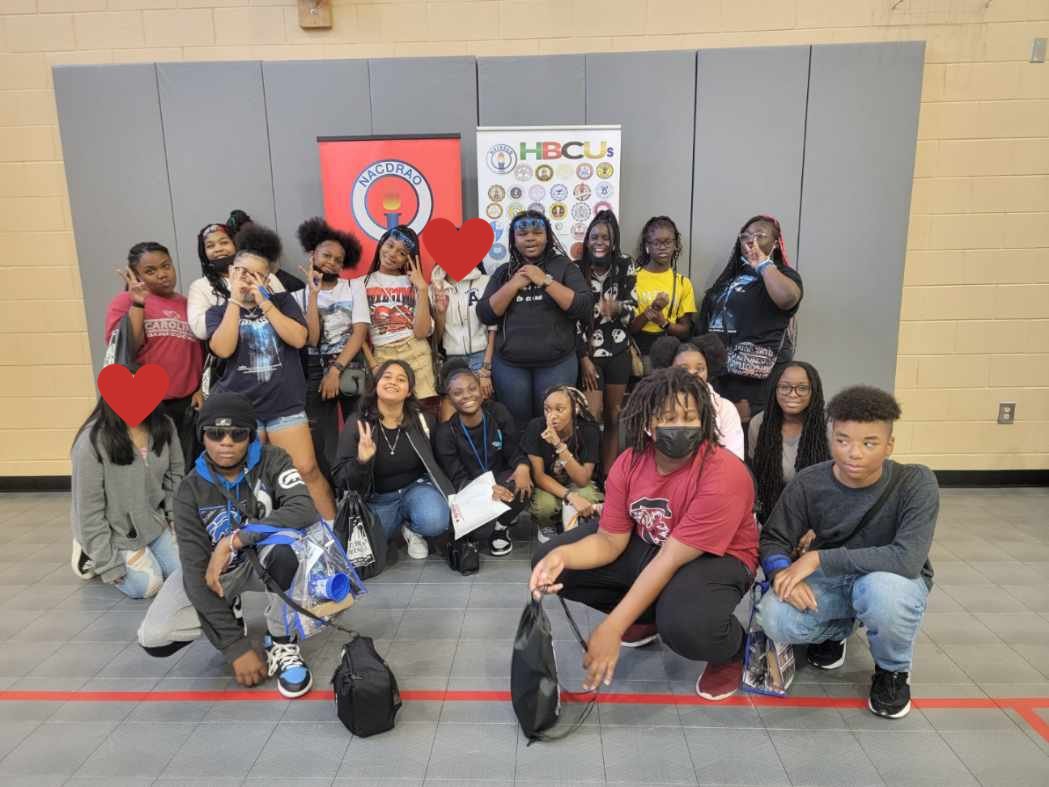 ELWMS's tweet photo. Our 8th Grade AVID students were able to explore future colleges and careers at the HBCU College and Career Fair. #gettingfutureready @RichlandTwo @Sabrina_suber @malinda_mtaylor @MFrank1908 https://t.co/Un9JJnMNIo