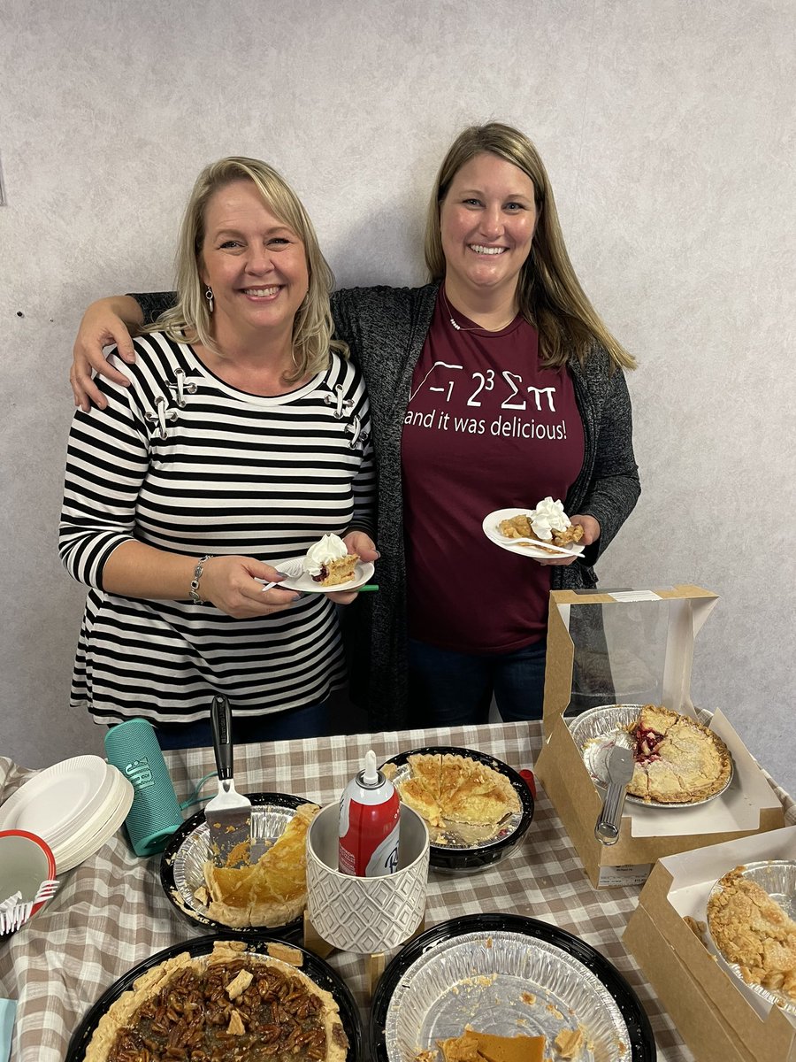 MsNelsonAP's tweet image. Yippie Pie Yay- Our teachers make our day! We enjoyed brightening teachers day with a surPIES treat this afternoon!