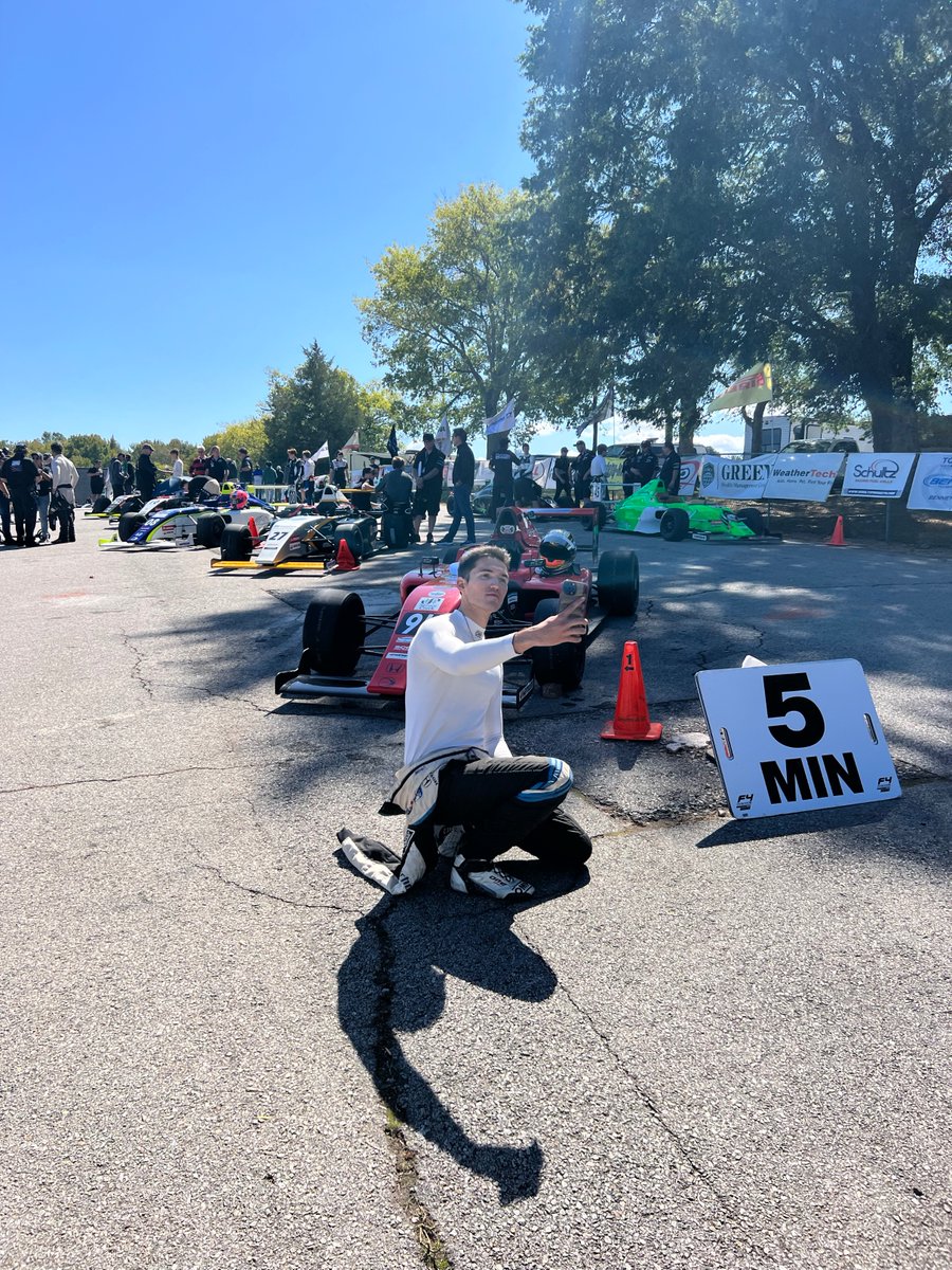 Lucianomzrtinez's tweet photo. #TBThursday con este recuerdo de la POLE en Virginia sobre mi  91 de @F4Championship  
Cuanto falta para la próxima temporada? 🤩🥹 https://t.co/SMDGw9cK5P