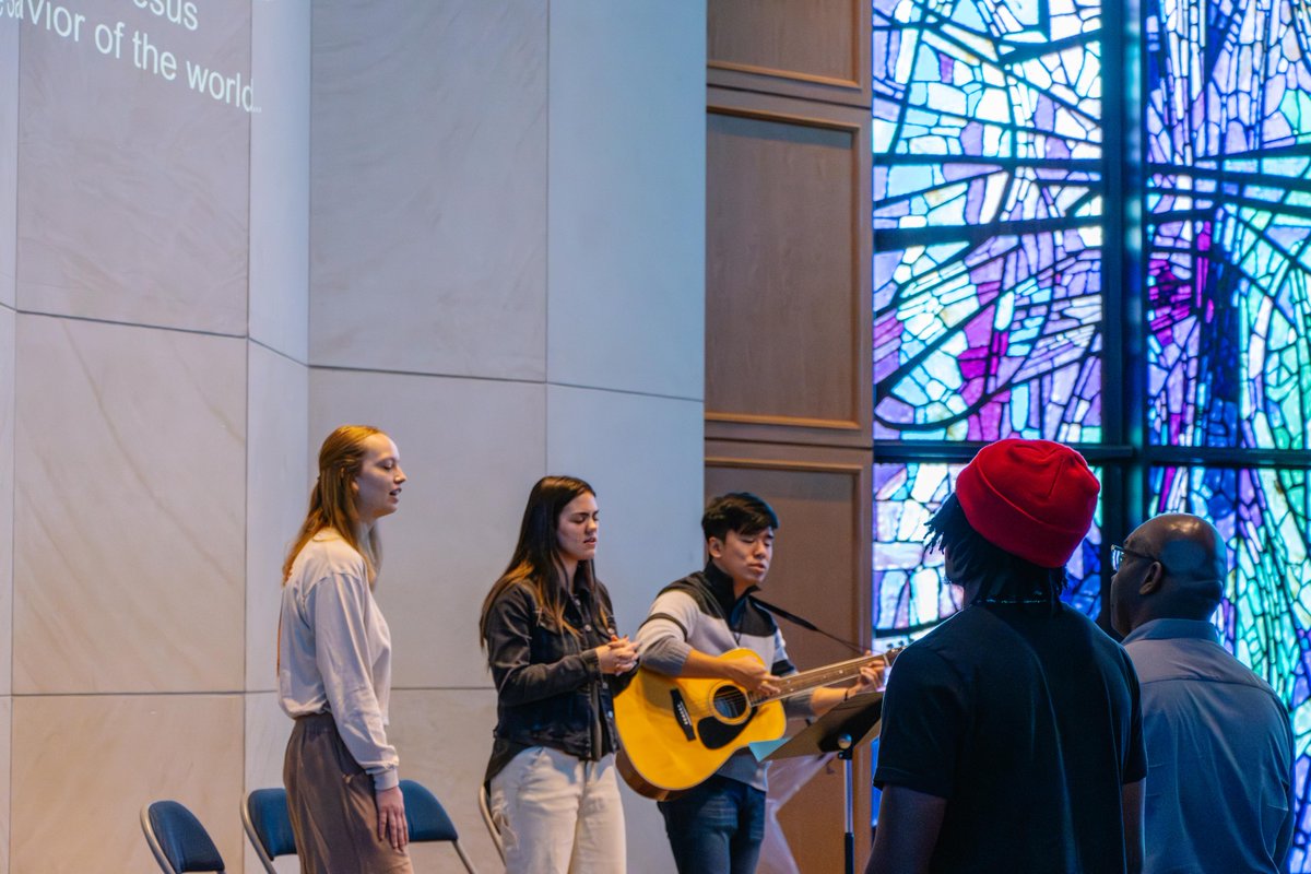 WelcometoACU's tweet photo. It's Multicultural Week here on campus and we've had the best time celebrating our diverse student population! Today, we had Multicultural Chapel at Chapel on the Hill and worshipping together was just what we needed 💜 #ACUdifference https://t.co/lK1Jni2nQO