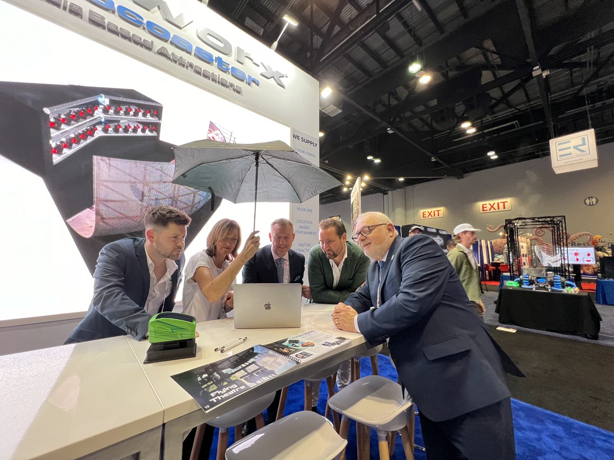 Now we’re all partial to a 4D water effect on our rides here at Simworx, but the indoor rain effect on our Booth was not part of the plan ☔️ Best of luck to the storm bravers tonight attending #IAAPA Celebrates, we look forward to joining you all there, sporting our ponchos! 🌧️