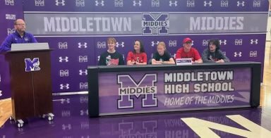 Middie XC tweet media