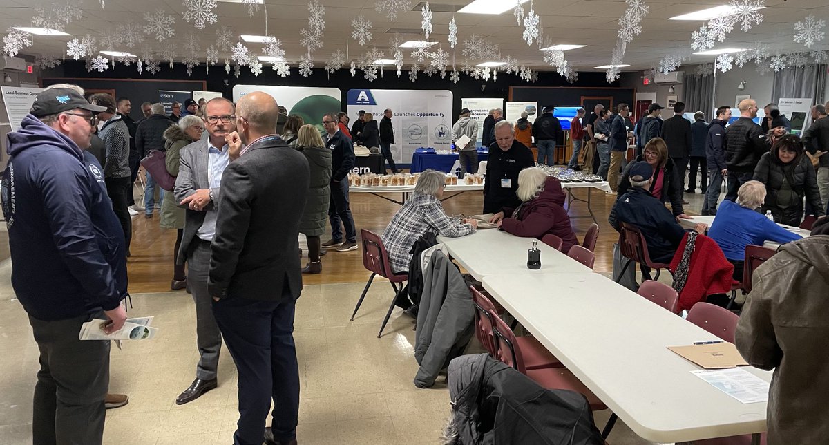 Fine turnout and great interest from the local community at the Argentia Renewables Project open house. Pattern Energy &amp; partners providing project information. ⁦<a href="/ScottR_Penney/">Scott Penney 🫐</a>⁩ ⁦<a href="/PACCNL/">Placentia Chamber of Commerce</a>⁩ ⁦<a href="/TownofPlacentia/">Town of Placentia</a>⁩ ⁦<a href="/WeAreEnergyNL/">Energy NL</a>⁩ ⁦@econextNL⁩ ⁦