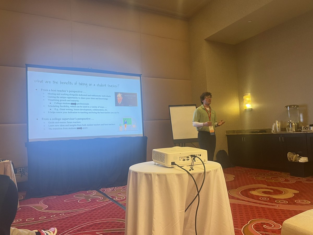 JaredRagoPE's tweet photo. Big shoutout to @MrDePerno and everyone else who presented the three perspectives of student teaching! Such and informative and beneficial presentation for the future professionals! https://t.co/csgSPhZQoe
