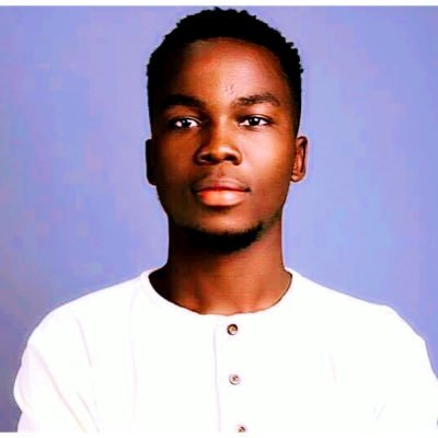 It is only in Ghana that we as citizens we entertain and celebrate Mad people as celebrities, content creators   and media influencers, 
@BongoIdeas but everything that comes out of his mind is of no use 

#ExpiredProduct