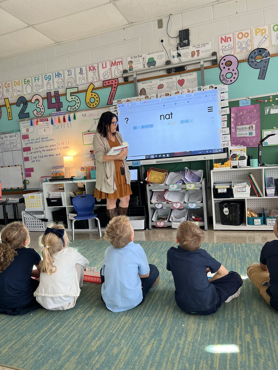 What if I fall? Oh, but my darling, what if UFLI?…Today PLCs learned from the best! Thank you <a href="/TaraSch76/">Tara Schneider</a> for helping <a href="/chenowethes/">Chenoweth Elementary</a> in our journey of #growingtogether 💙🐴🪴