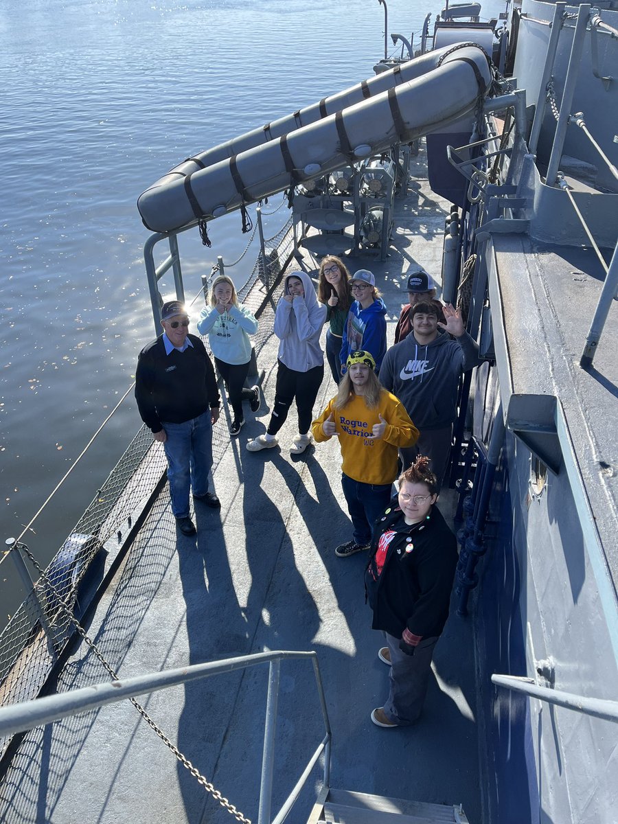 Kate Becker tweet media