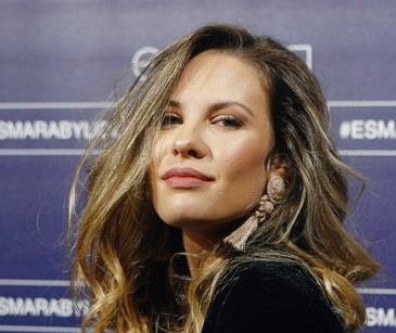 Elegidx's tweet image. ¿Con quién te quedas?

🔄 Laura Bozzo

❤️ Jessica Bueno

#GHVIPGala10
#GHVIP16N #GHVIP17N