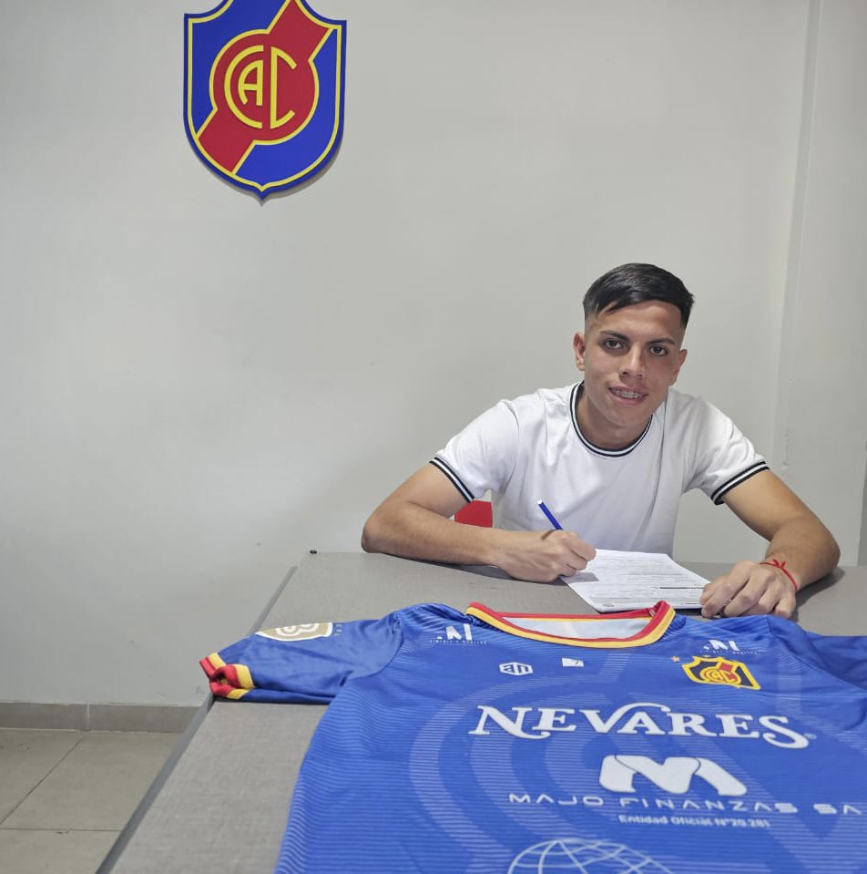 🇹🇩 Sentido de pertenencia

Facundo Montiel y Brian Romero firmaron su primer contrato hasta diciembre del 2026 y vienen de la cantera del club.
Vamos los pibes! 💪🏻

#VamosCole 🇷🇴