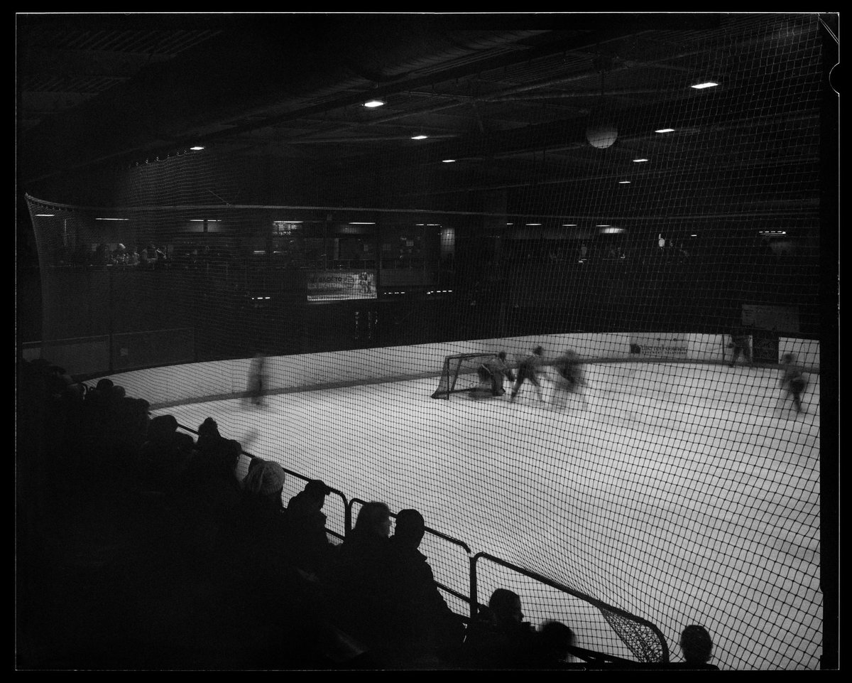 mat_scott_'s tweet photo. Sunday evening ice hockey, Oxford, Nov 23’ https://t.co/hPREPyF0VN