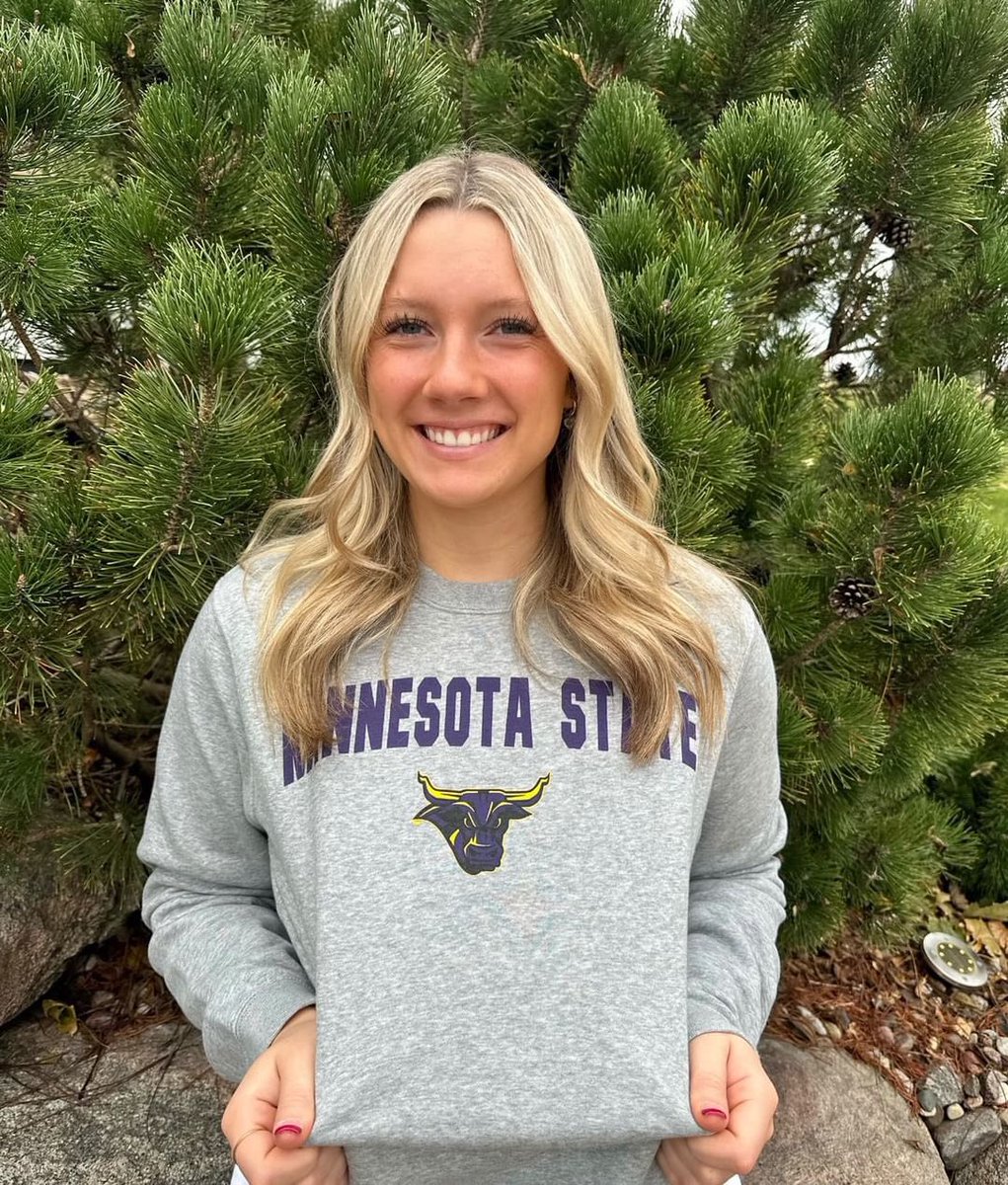 nlightsvball's tweet photo. 🎓💜 Class of 2024 Commitment: Congratulations to our athlete, Avery Klein, on her commitment to attend &amp; play for Minnesota State University - Mankato! #MNLproud https://t.co/fnZ5voCuV5