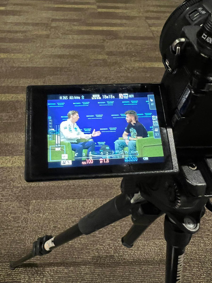 threadguy tweet media