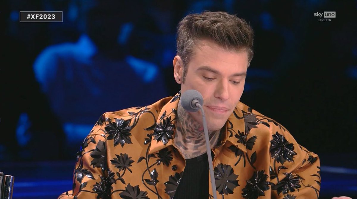 _cielodiperle's tweet photo. il “sei troppo depresso” di morgan… imbarazzante

fedez se non sbrocca stasera non sbrocca più povera anima #xf2023 https://t.co/16nDTf32m8