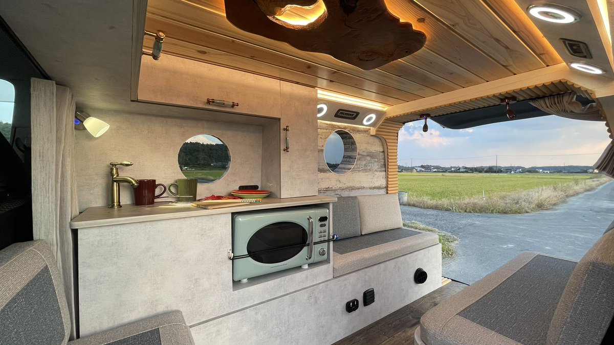 SamuraiCampers's tweet photo. Campervan rental Japan. 
Rent a cheap camping car in Tokyo. 
Visit our website for more info.
- https://t.co/MsjY8G80YZ https://t.co/3XajYnX1pR
