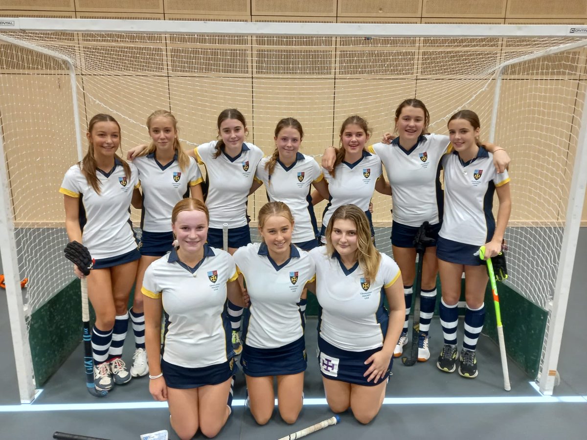 CranleighHockey's tweet photo. Very well done to the Girls U16 Indoor squad in the South East Regional Finals. They became Runners up having come second in their group and beaten St Lawrence Ramsgate on penalty strokes in semifinal. Many thanks to Sy George’s College for hosting. https://t.co/aCW2z0osia