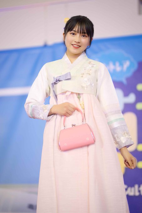 苺ひなのTwitter画像23