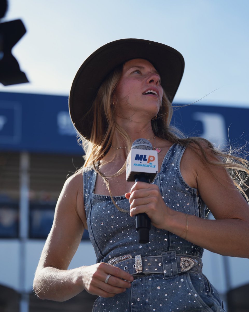 LVNightOwlsMLP's tweet photo. Shout out to our multi-talented owner Kaitlyn @pickleballchic who brought the energy as an emcee last MLP in Dallas 🤠 #HootHootHoot https://t.co/Yfs9NHNPBP