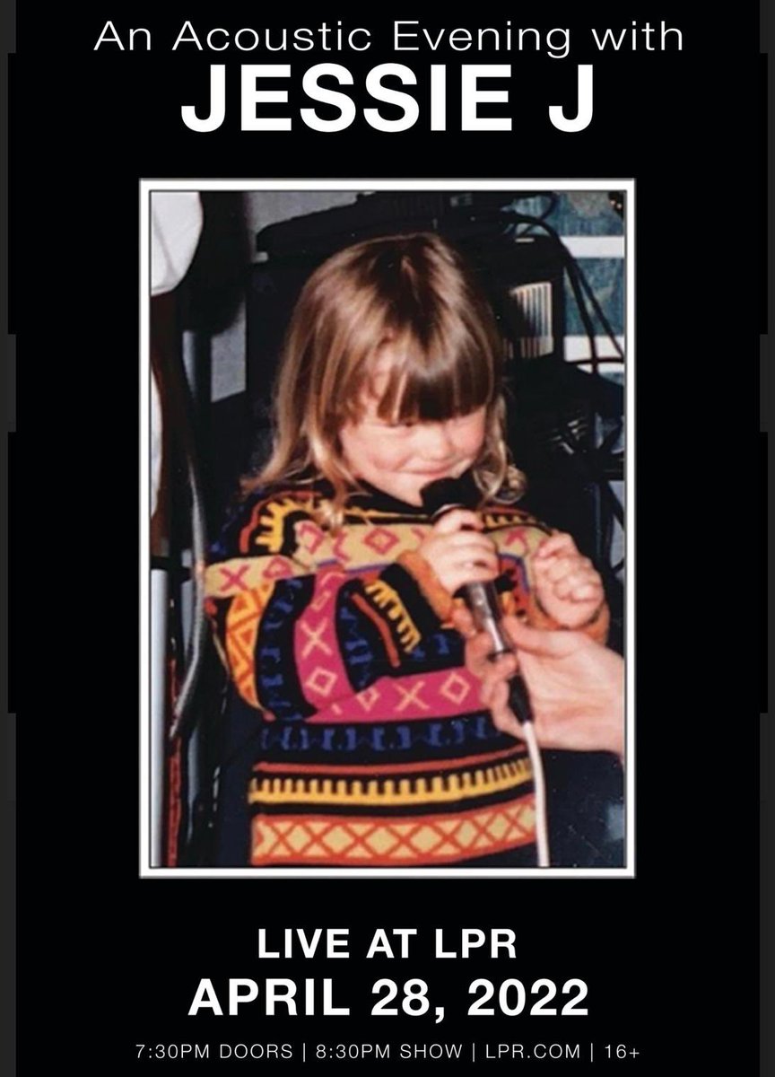 See how early they’re taught to do the CLAW? 

Meow 😻 😻 😻 

Sickness looms everywhere 
.